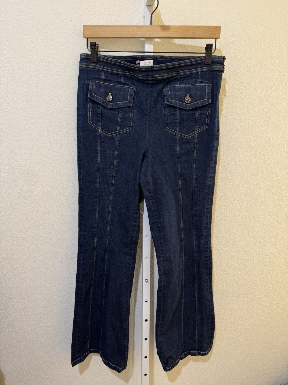 Cinq a Sept Blue Size 10 Jeans Pull On Flap Pocket